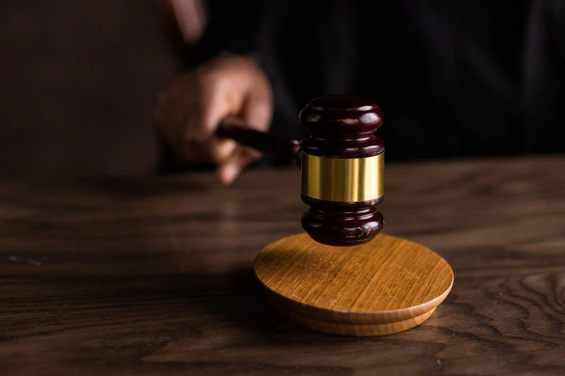 綦江法院温情行动：养老院巡回审判解决赡养纠纷