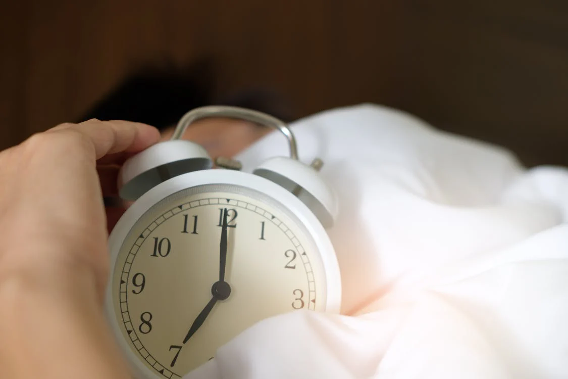 养老院老人睡眠健康：深度洞察与策略优化指南