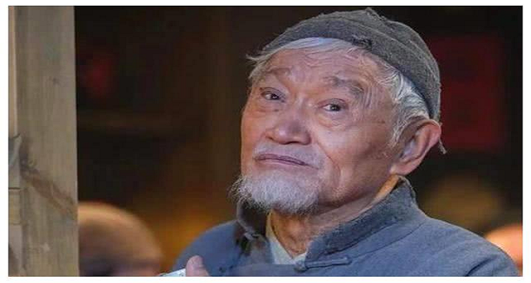 老戏骨牛犇的养老选择：在养老院续写人生新篇章