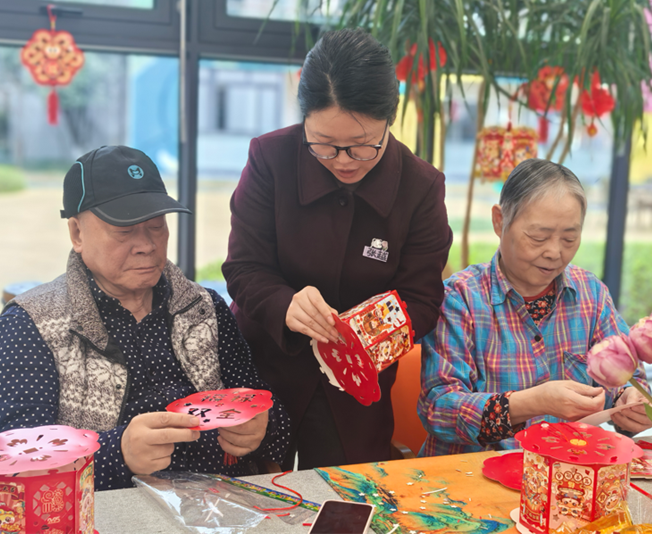 杭州市第三社会福利院：春节里的温暖守护，让年味满溢养老院