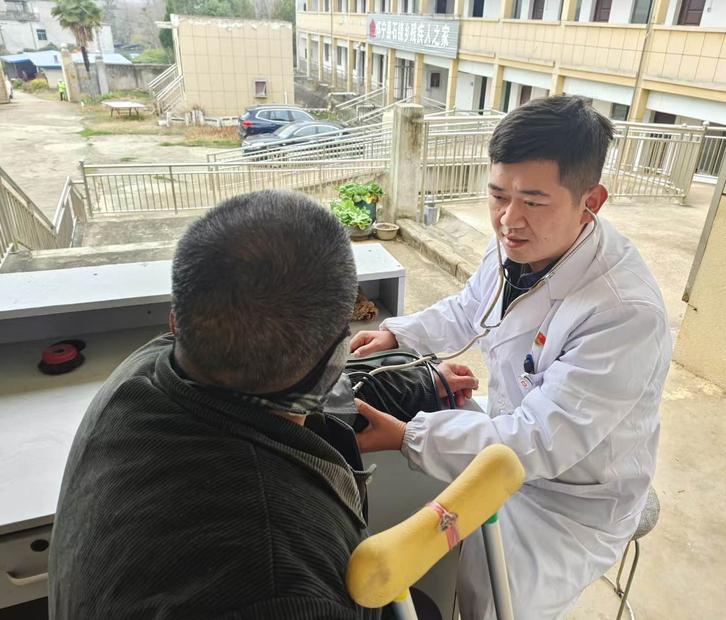 情暖石镜养老院！怀宁县学雷锋志愿活动爱意满满