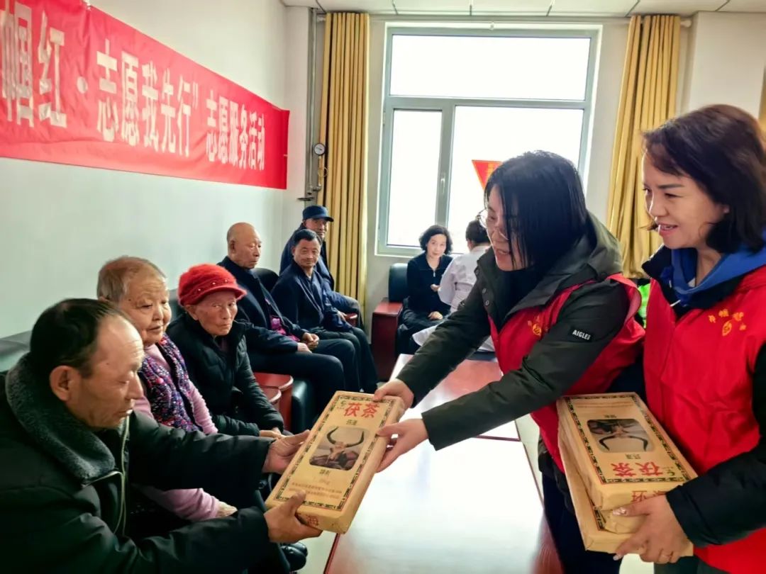 天祝县妇联暖心行动：巾帼志愿服务点亮养老院