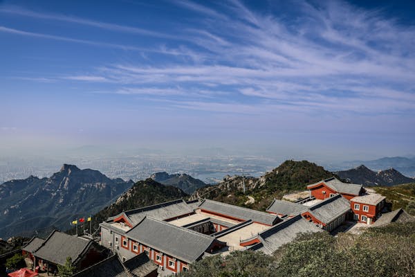 山东银发经济发展成效显著，养老服务体系建设迈上新台阶