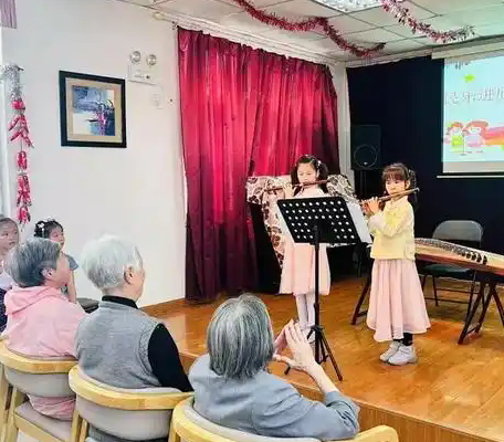 打破传统养老模式，杨浦这家养老院用童心点亮长者精神家园