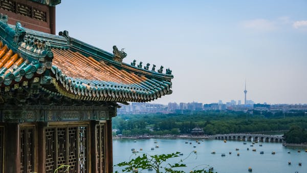 暴雨中的生命防线：北京怀柔 1060 名养老院老人安置背后的行业破局